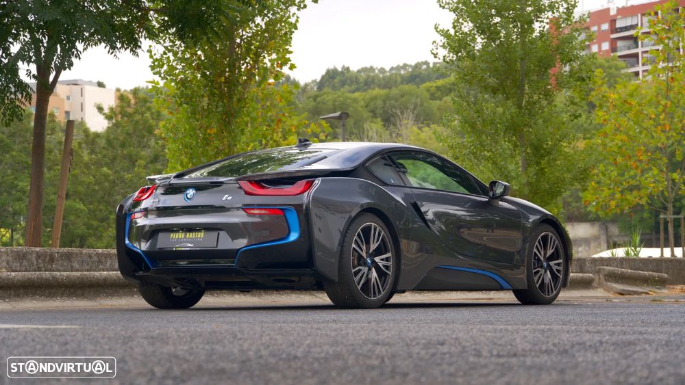 BMW i8 - 10