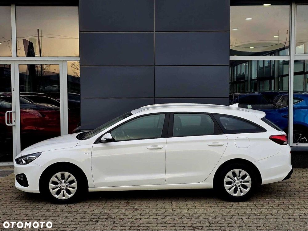 Hyundai i30 1.5 T-GDI 48V Smart - 9