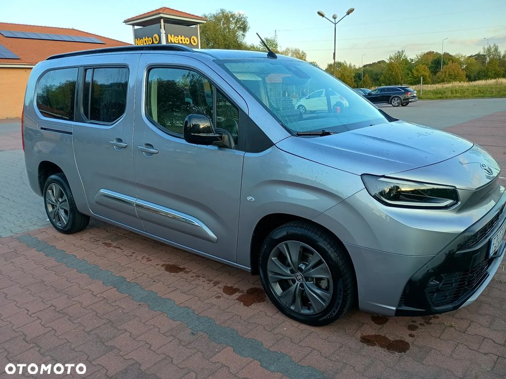 Toyota Proace City Verso Long 1.5 D-4D Family - 4