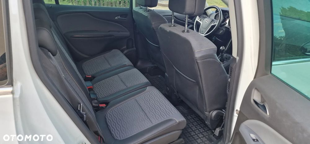 Opel Zafira - 6