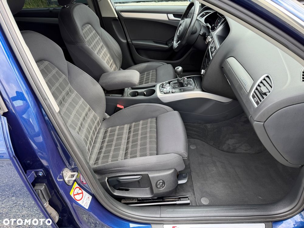 Audi A4 Avant 1.8 TFSI quattro S line Sportpaket - 32