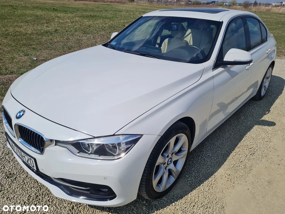 BMW Seria 3 330i Edition Luxury Line Purity - 7