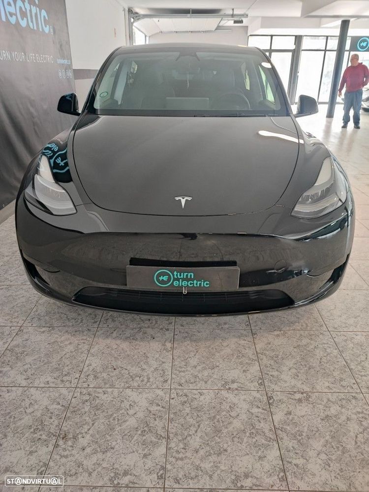 Tesla Model Y RWD - 3