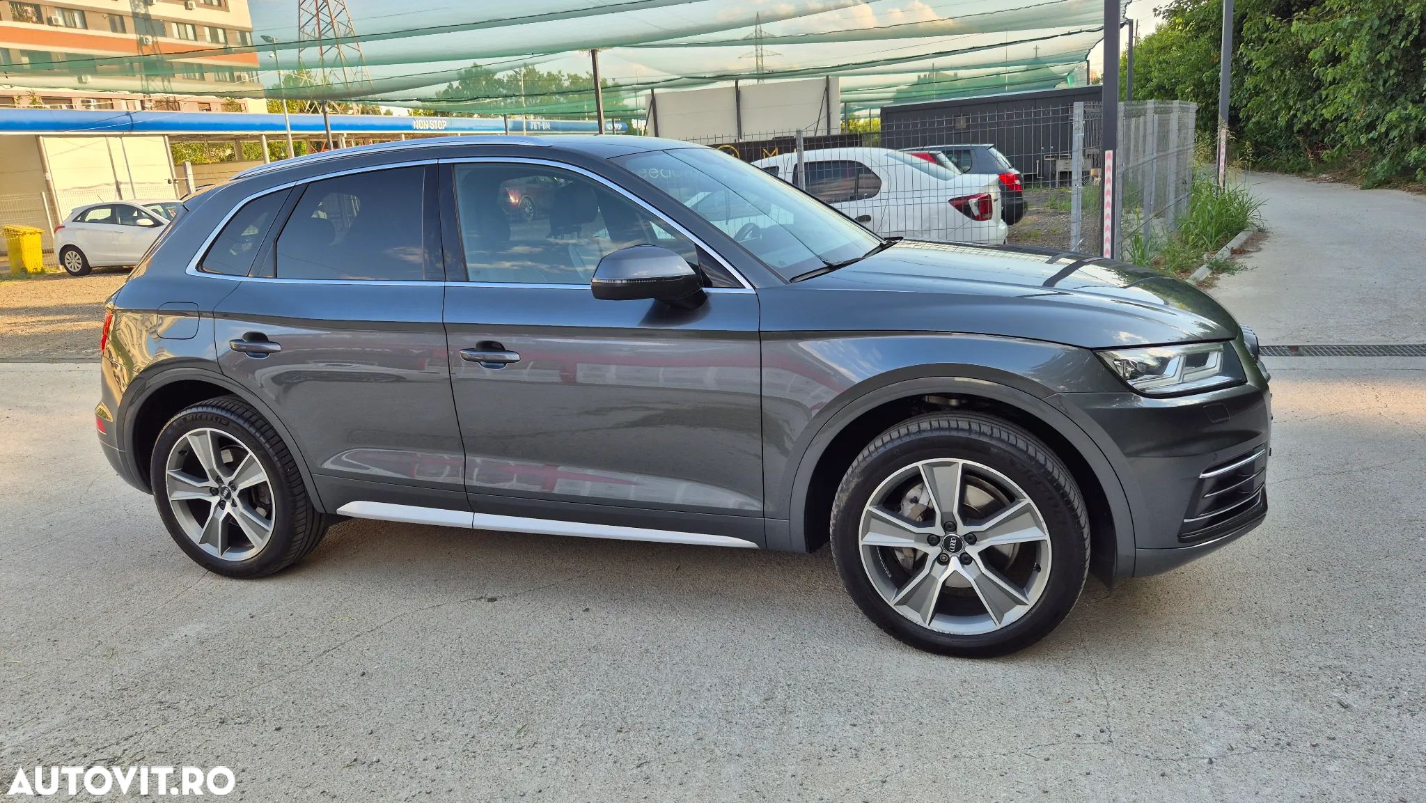 Audi Q5 2.0 40 TDI quattro S tronic Sport - 1