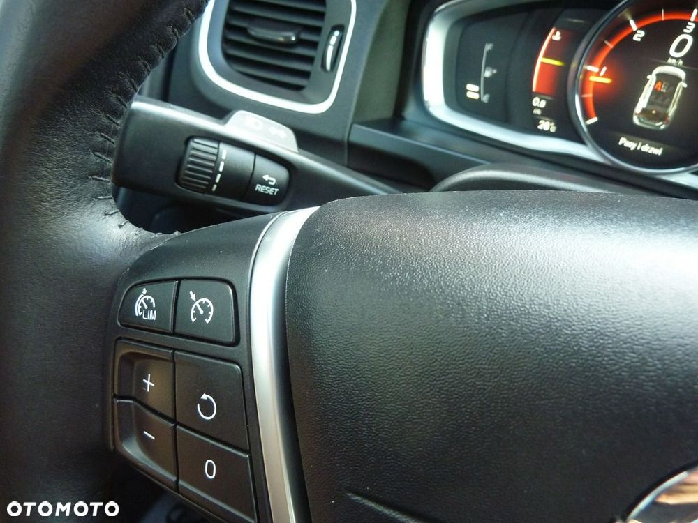 Volvo V60 - 29