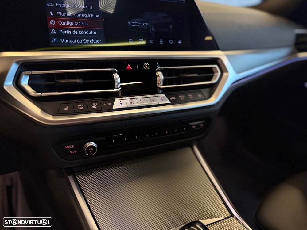 BMW 330 e Aut. M Sport - 34