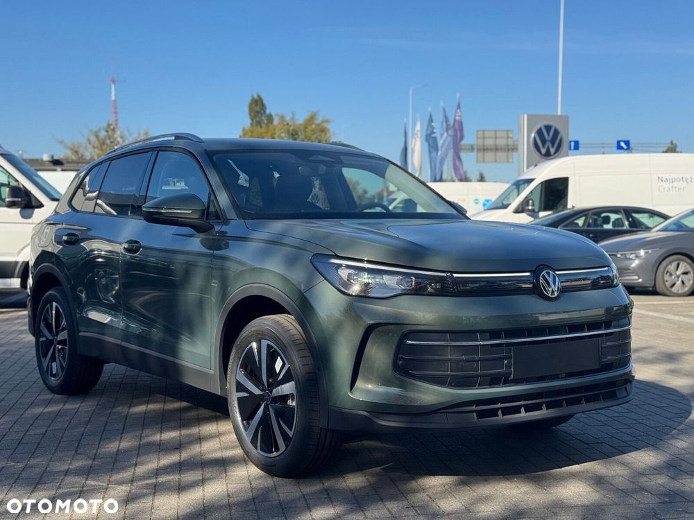 Volkswagen Tiguan - 4