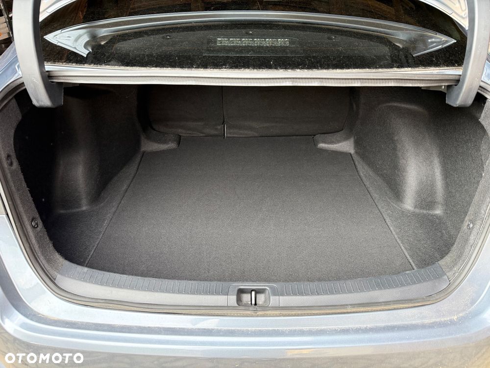 Toyota Corolla 1.6 Executive - 32