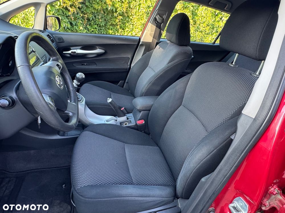 Toyota Auris 1.6 Valvematic Edition - 18