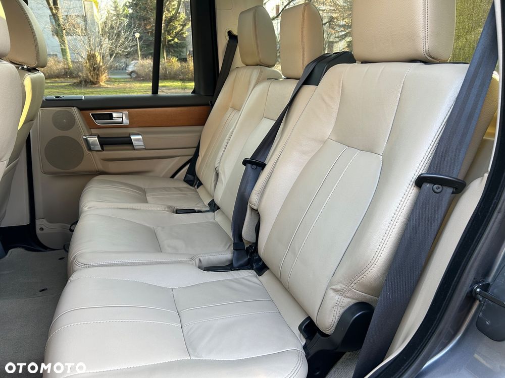 Land Rover Discovery 3.0 V6 S/C HSE - 19