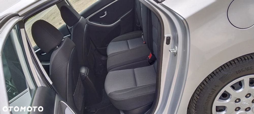 Hyundai i20 1.4 CRDi Edition 20 - 13