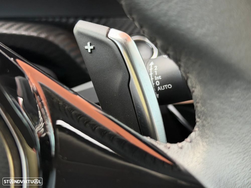 Peugeot 2008 1.2 PureTech Allure Pack EAT8 - 8