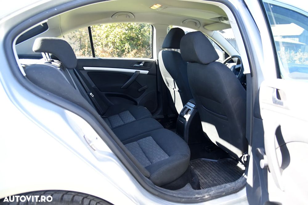 Skoda Octavia 1.4 Ambiente TSI - 3