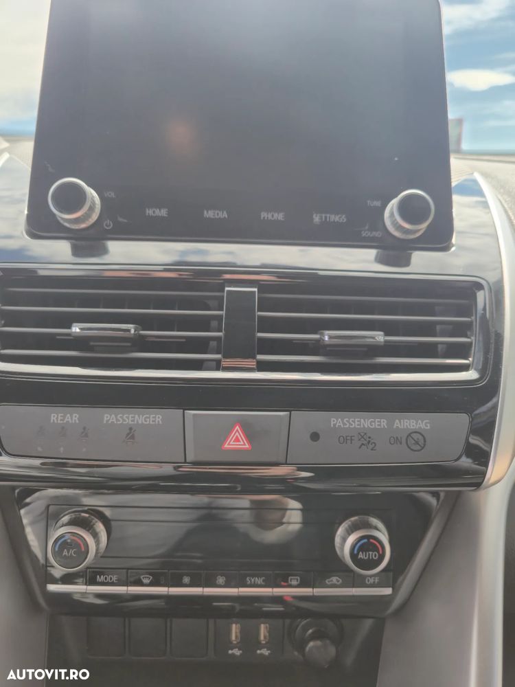 Mitsubishi Eclipse-Cross 4WD Select - 23