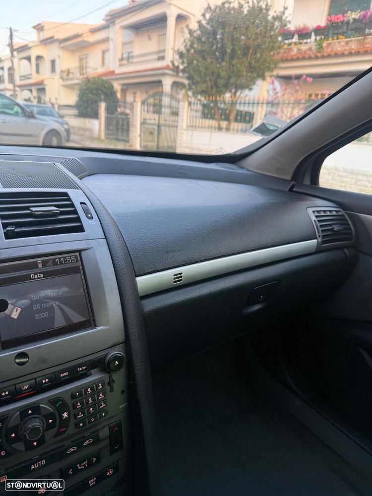 Peugeot 407 SW 2.0 HDi Executive - 9