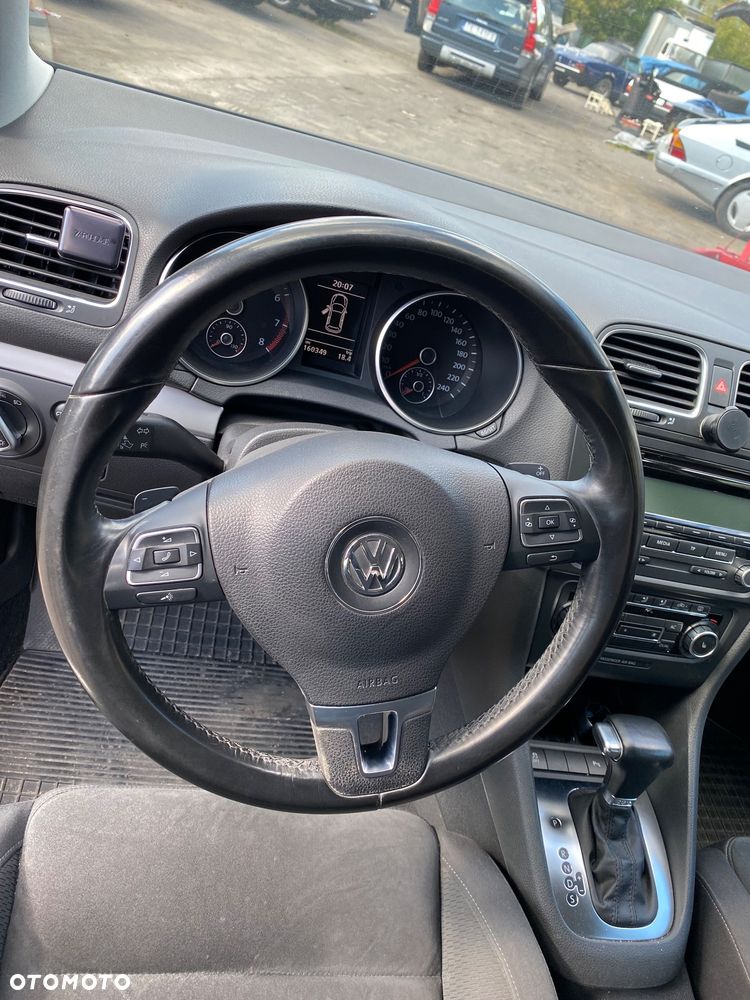 Volkswagen Golf 1.4 TSI Highline DSG - 8