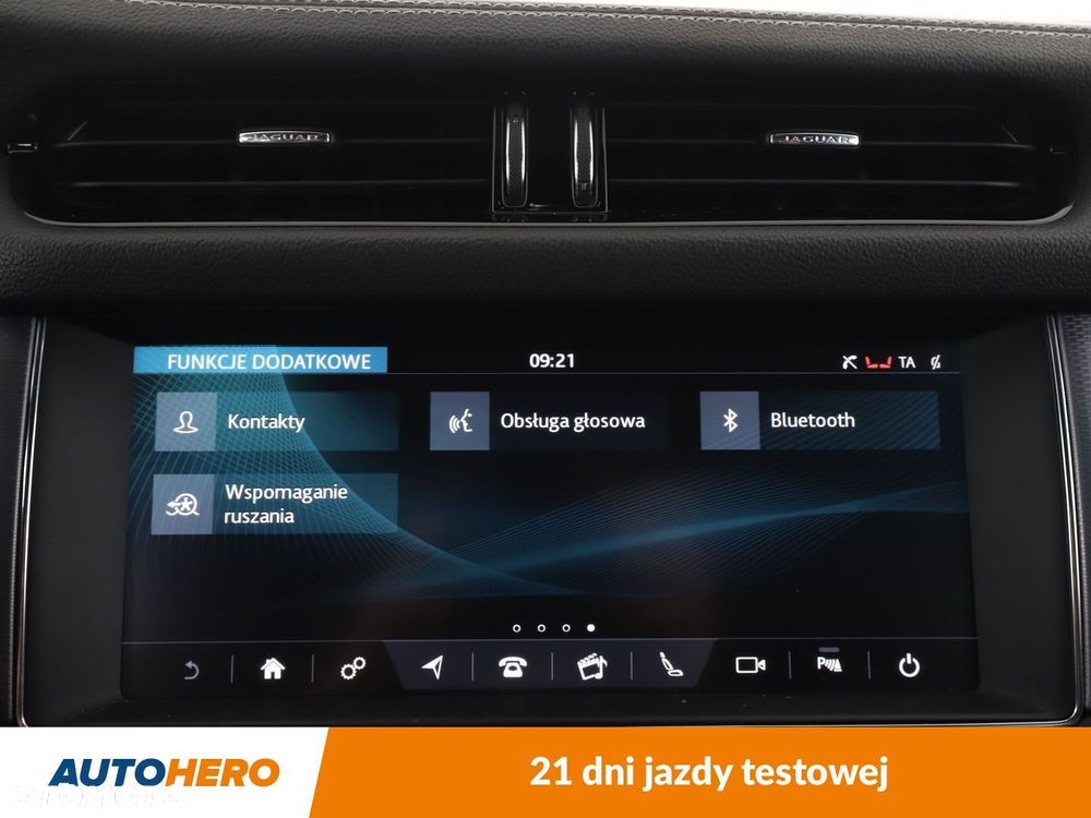 Jaguar XF 2.0 i4D R-Sport - 25