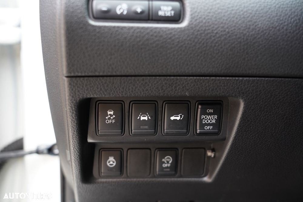 Nissan X-Trail 2.0 dCi ALL-MODE 4x4i Tekna - 19