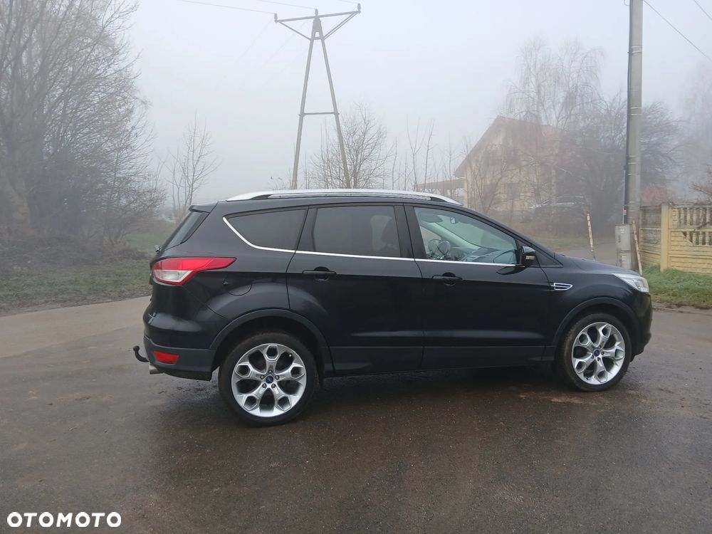 Ford Kuga 2.0 TDCi 4x4 Titanium - 17