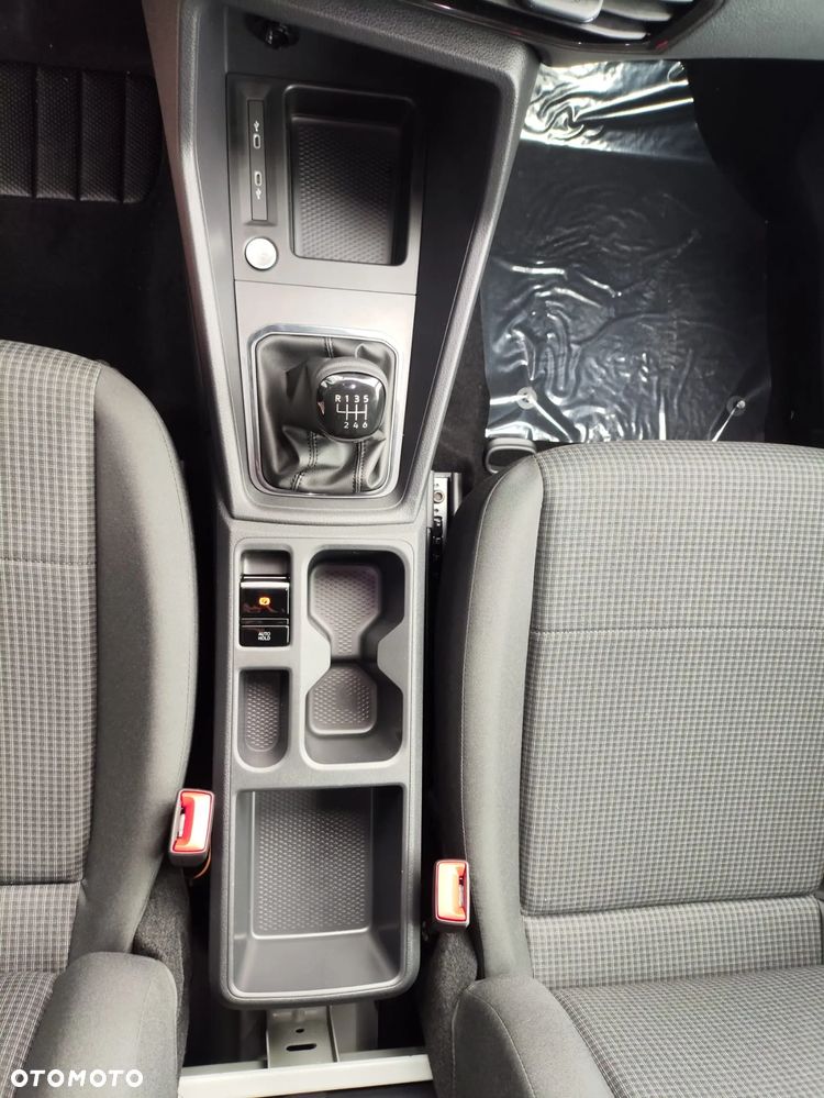 Volkswagen Caddy - 16