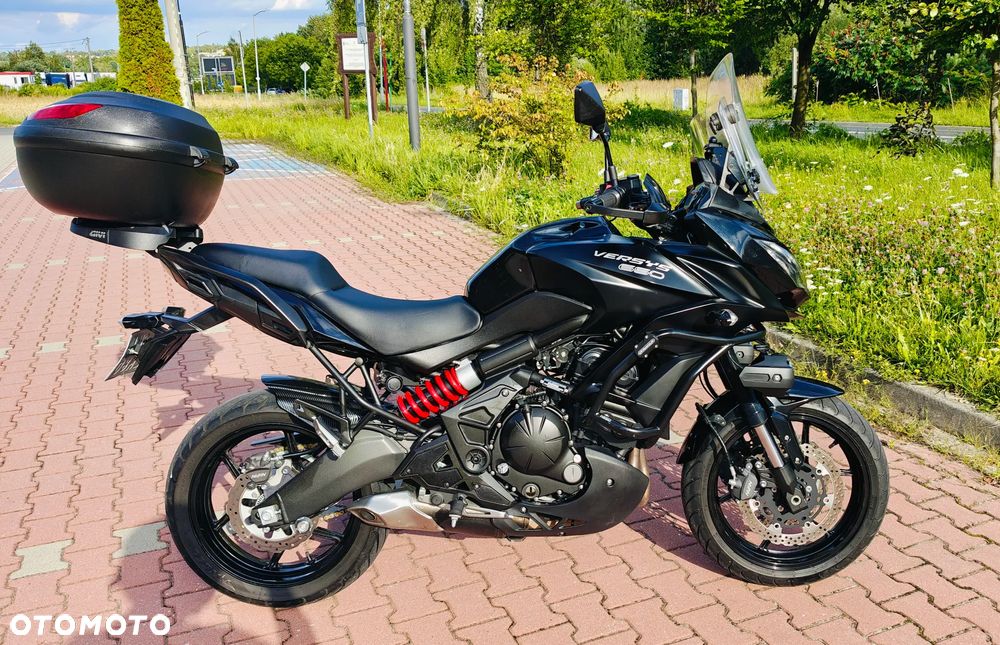 Kawasaki Versys 650 - 12