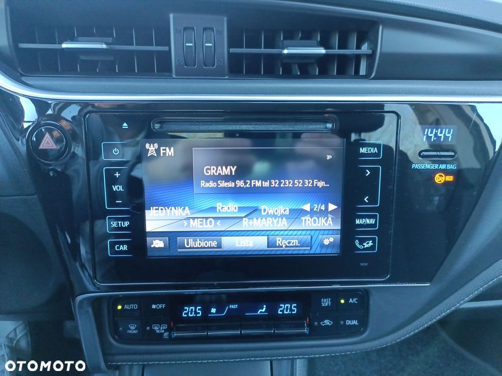 Toyota Corolla - 18