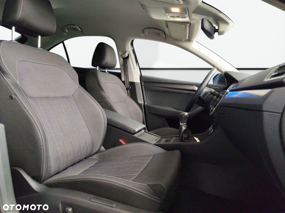 Skoda Superb - 24