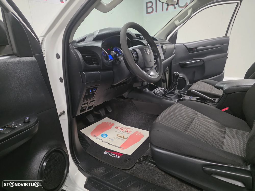 Toyota HILUX  2.4 D-4D 2WD CD - 48