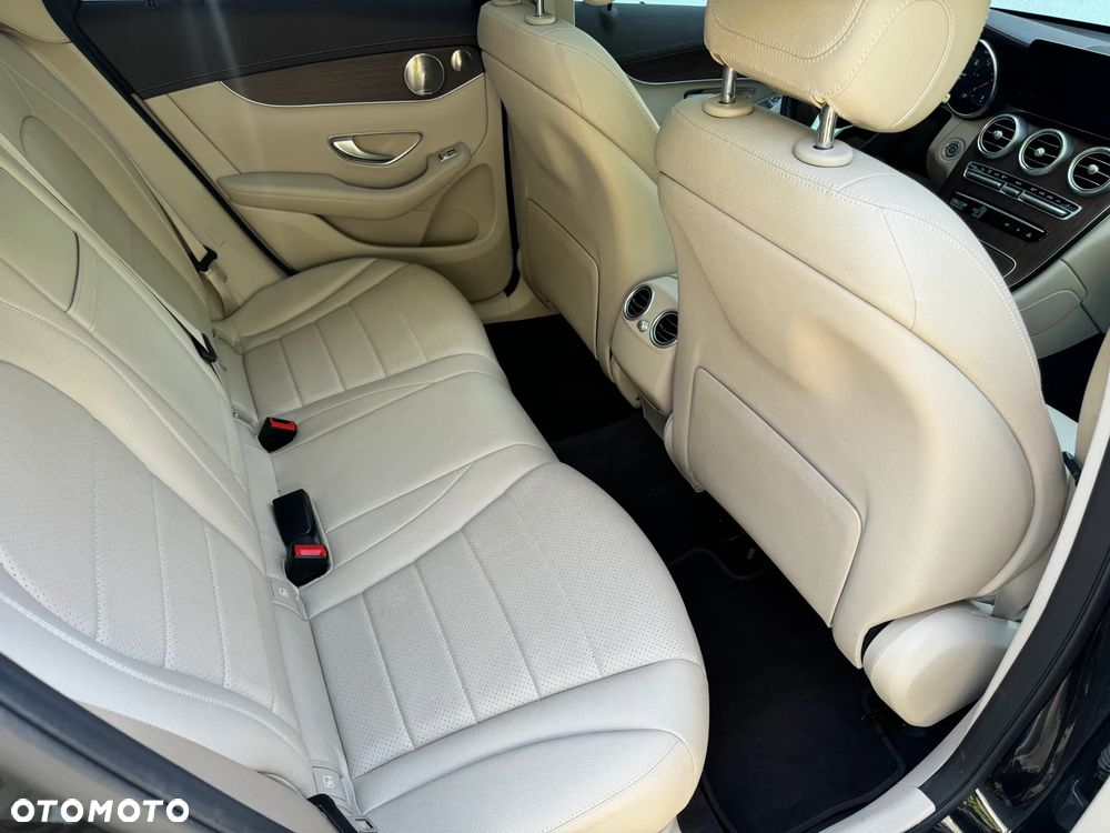 Mercedes-Benz GLC 200 d 4-Matic Business Edition - 12