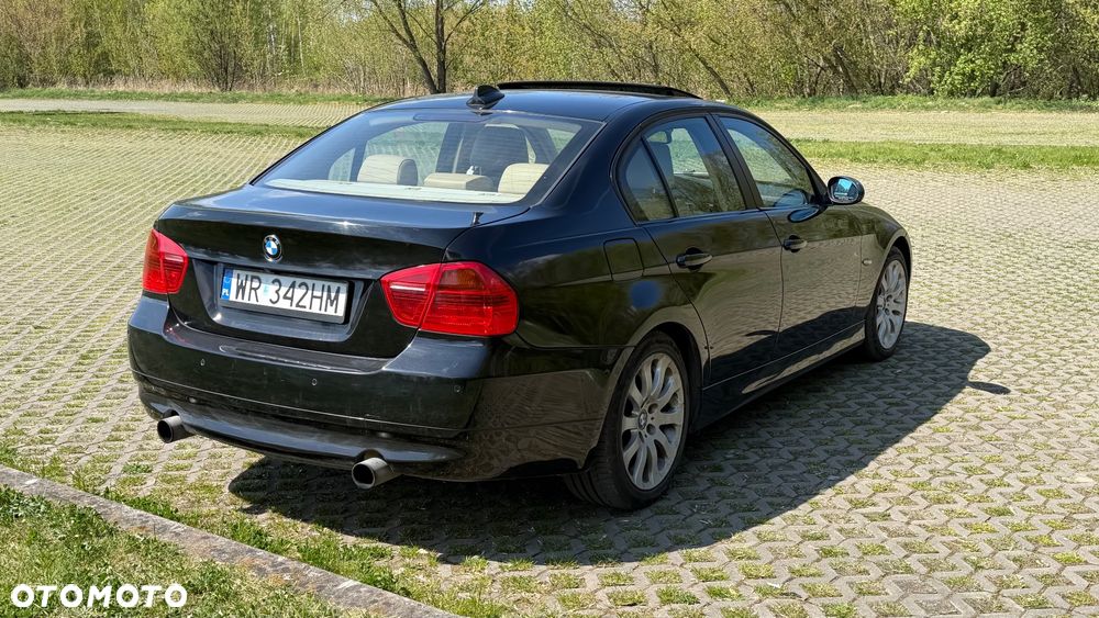 BMW Seria 3 335i - 9