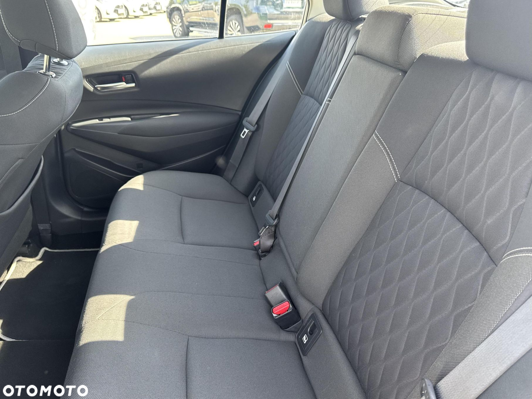 Toyota Corolla - 14