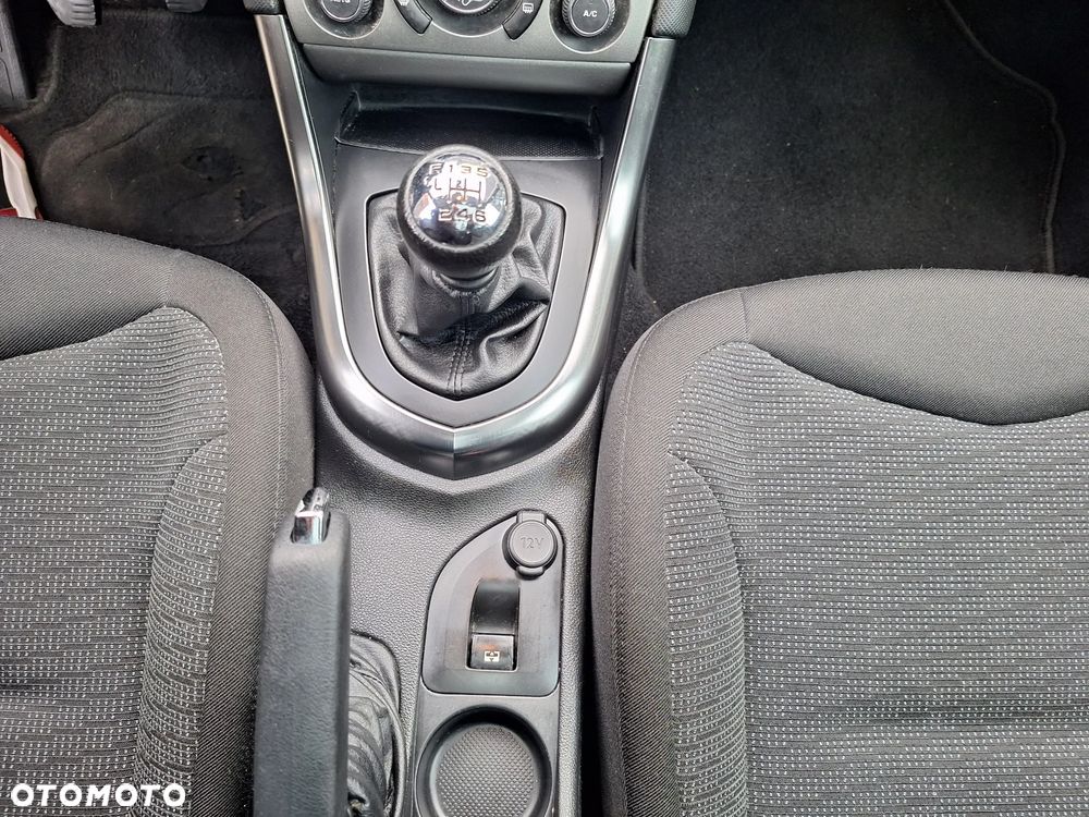 Peugeot 308 1.6 HDi Premium Plus - 28