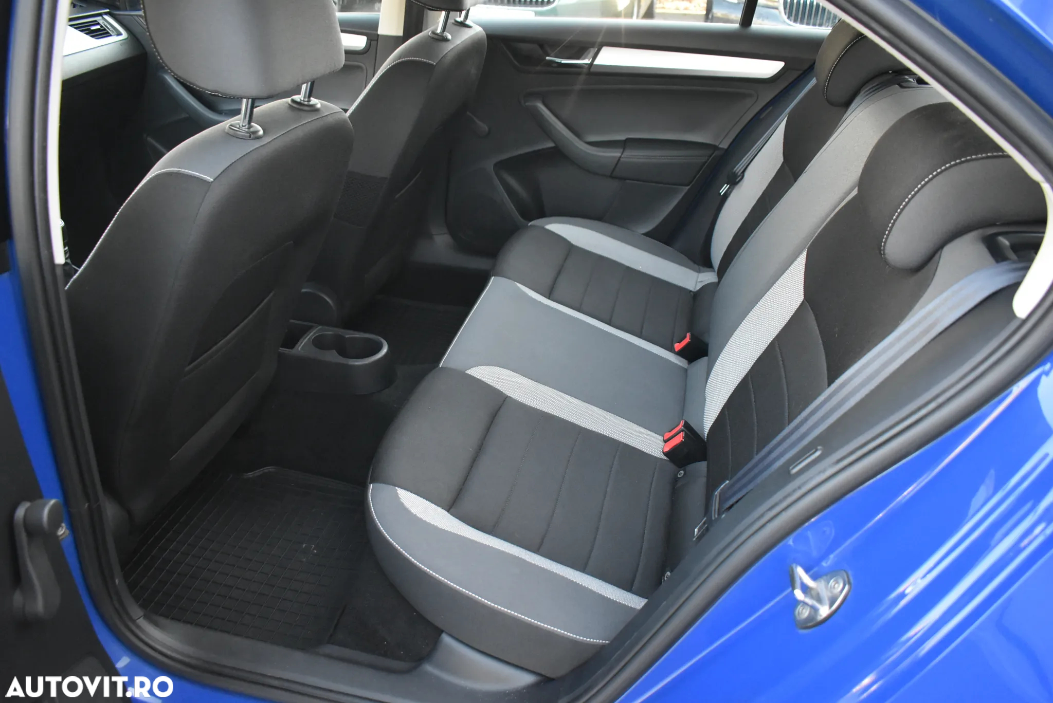 Skoda RAPID 1.0 TSI Ambition - 19