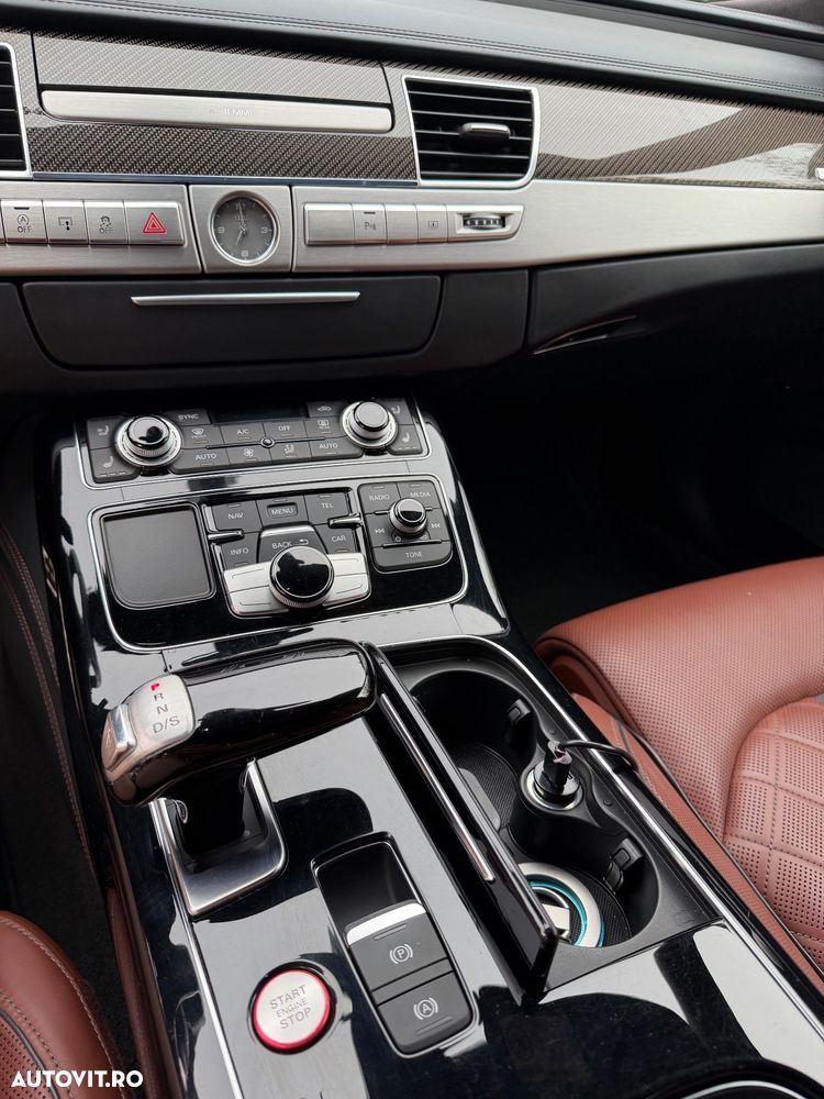 Audi S8 - 7