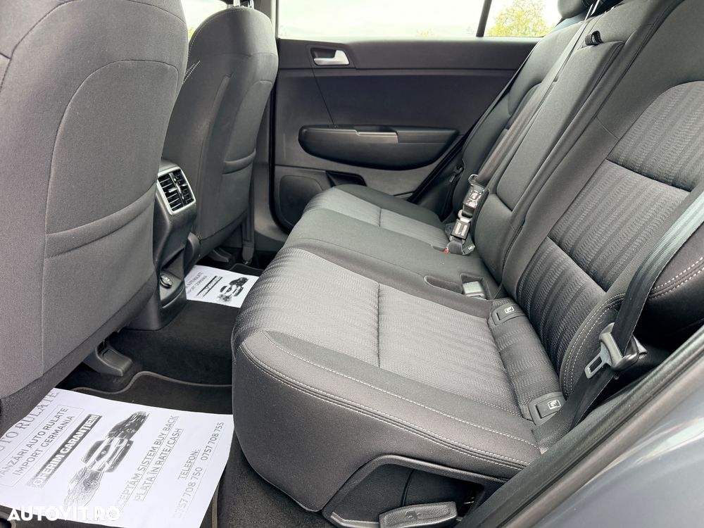 Kia Sportage 1.6 GDI 2WD Dream-Team Edition - 11