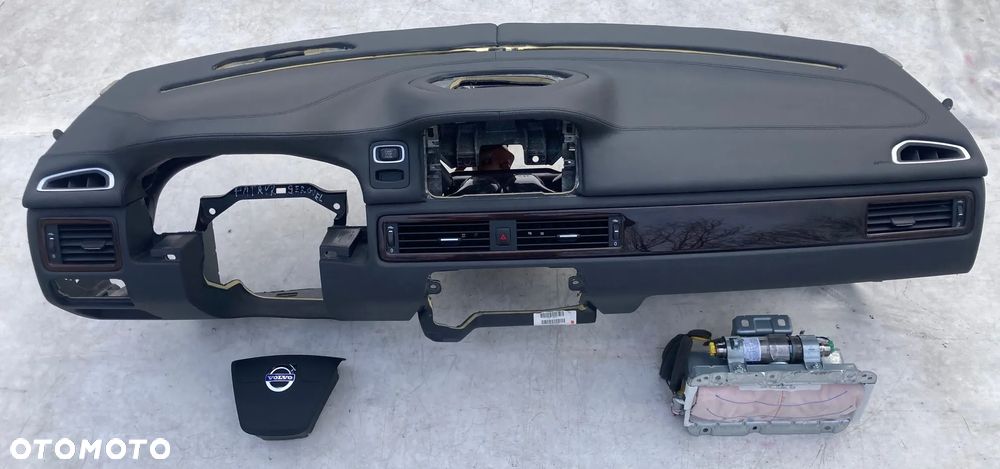 VOLVO V70 XC70 S80 DESKA SKÓRA KONSOLA KOKPIT PULPIT PÓŁKA PARAPET PODUSZKI POWIETRZNE KIEROWCY PASAŻERA AIRBAG PASY PAS KURTYNA AIR BAG FOTELA W FOTEL  Raz2 - 2