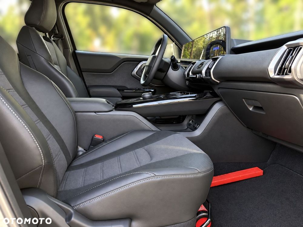 Toyota Urban Cruiser 61kWh Executive - 12