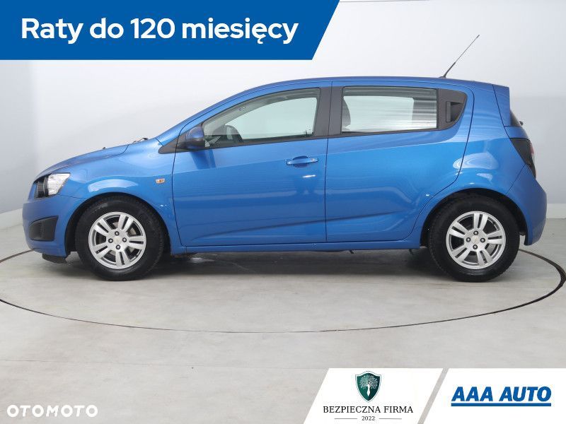 Chevrolet Aveo - 4