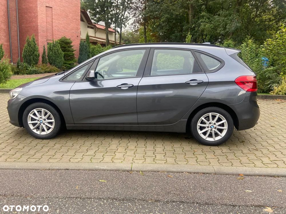 BMW Seria 2 218i - 6