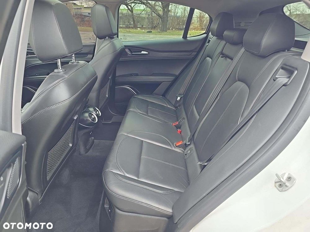 Alfa Romeo Stelvio 2.0 Turbo 16V AT8-Q4 Super - 7