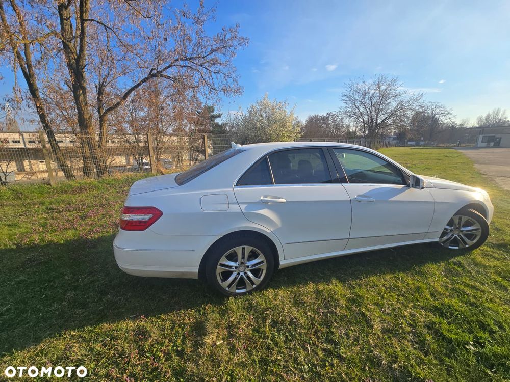 Mercedes-Benz Klasa E 200 BlueTEC 7G-TRONIC Avantgarde - 5