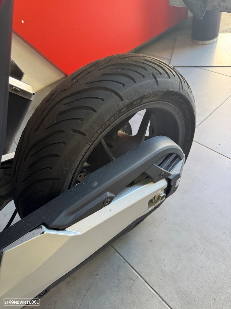 Honda Forza 750  caixa automatica - 7