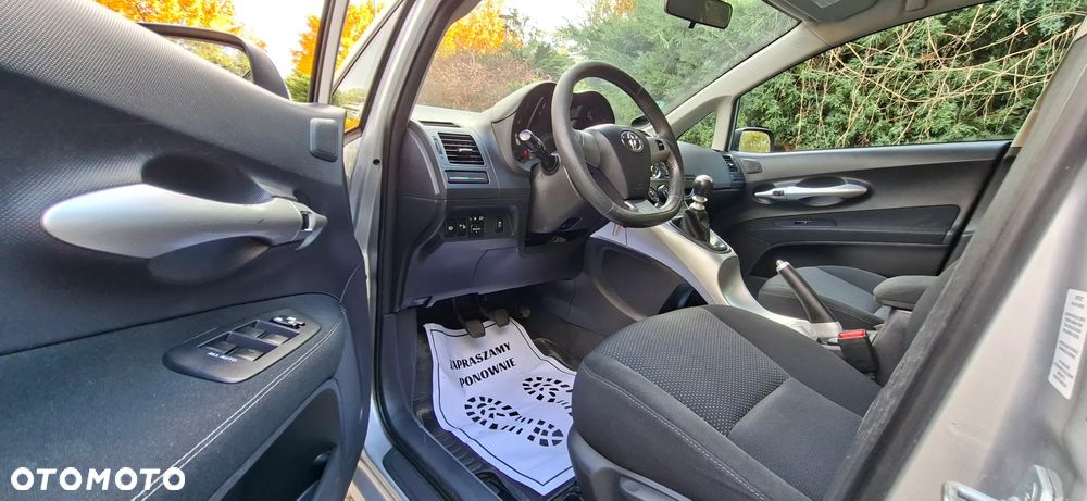 Toyota Auris 1.6 Comfort - 21