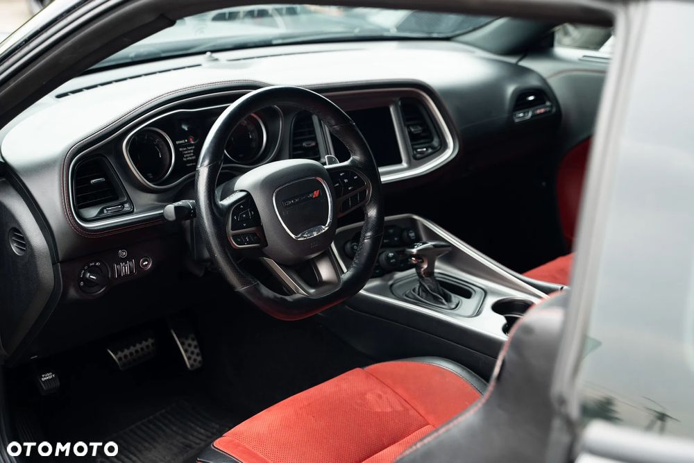 Dodge Challenger Automatik SRT 392 - 17