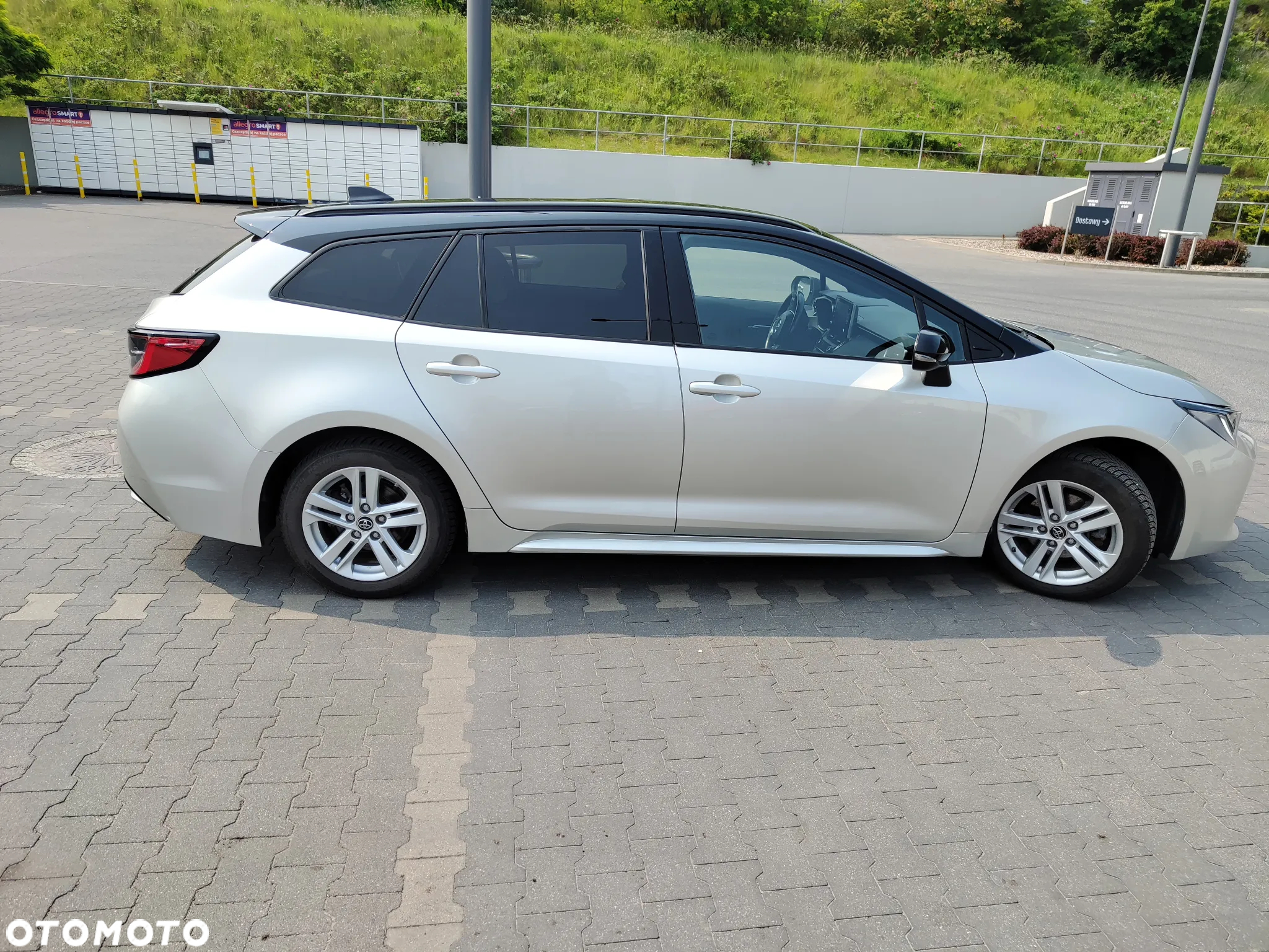 Toyota Corolla - 12