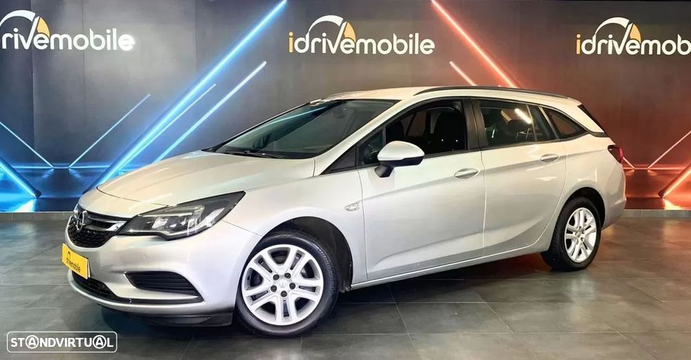 Opel Astra Sports Tourer - 16
