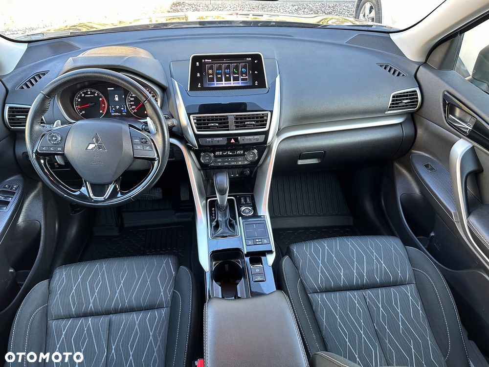 Mitsubishi Eclipse Cross 1.5 T-MIVEC ClearTec CVT 4WD Diamant Edition Plus - 24