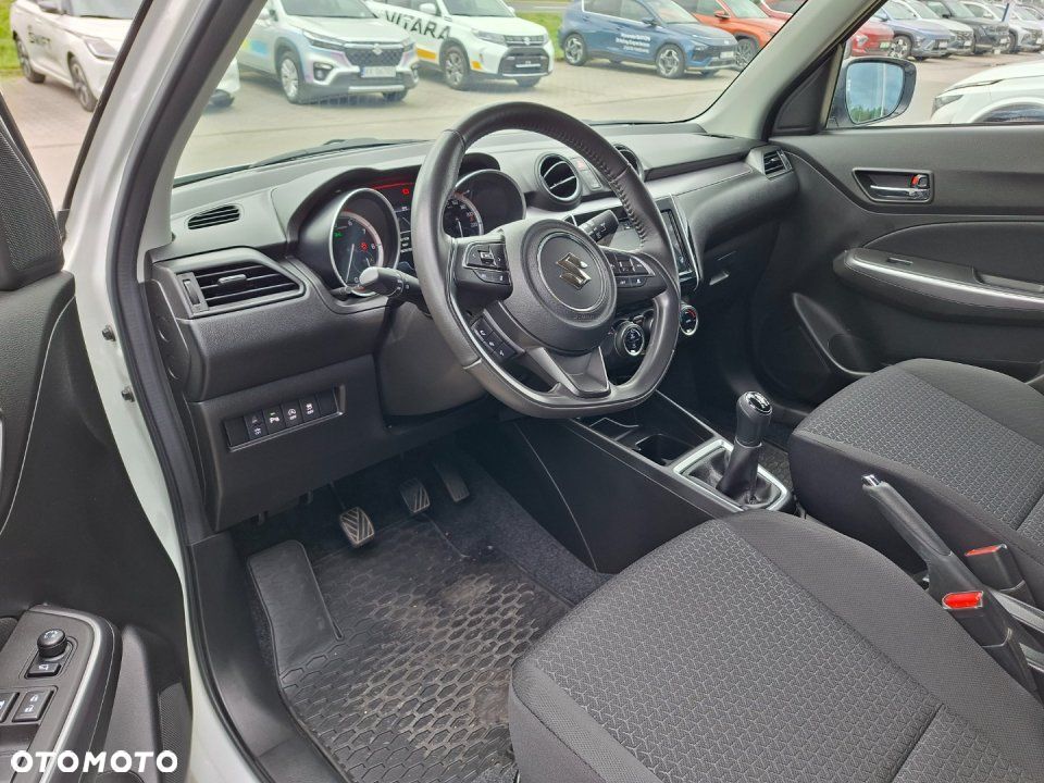 Suzuki Swift - 6