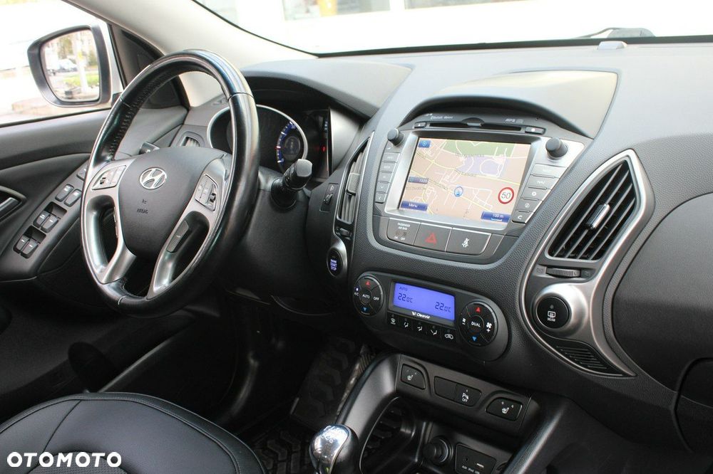 Hyundai ix35 1.6 2WD Fifa World Cup Edition - 25