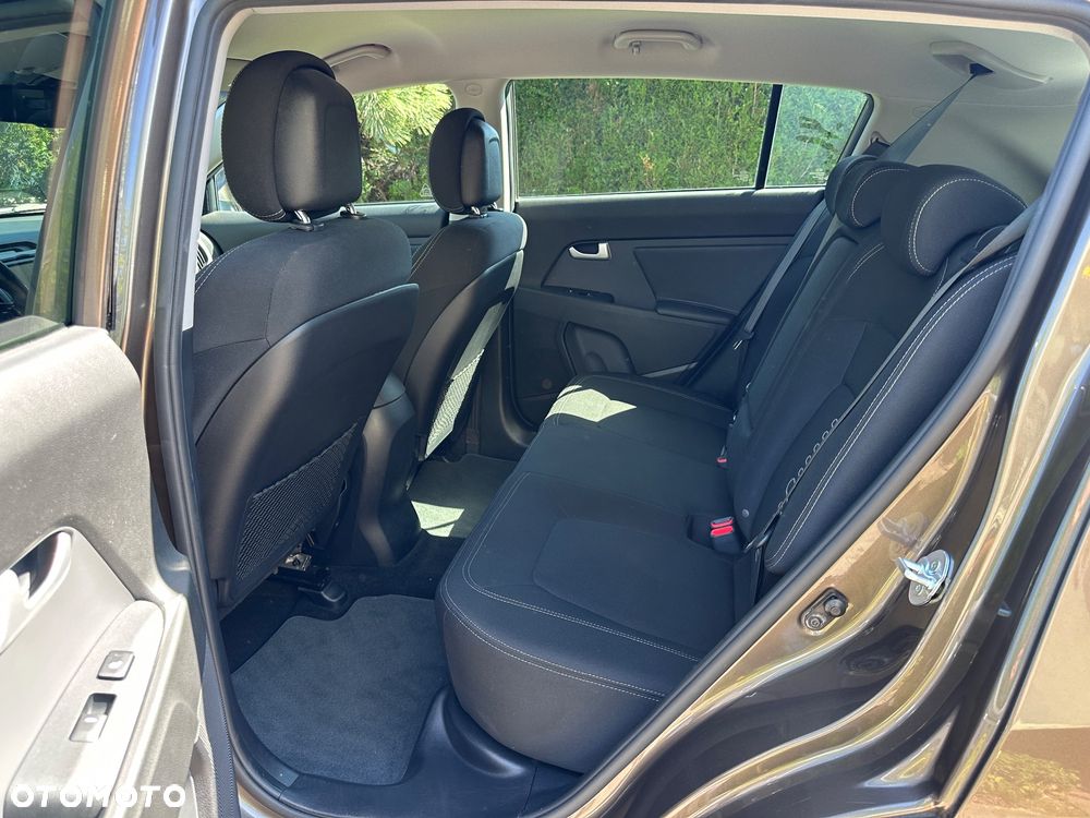 Kia Sportage 1.6 GDI Business Line L 2WD - 25